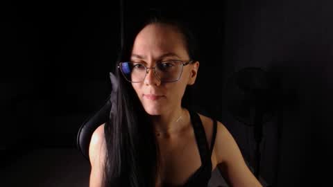 Snapshot of darkspark_ chatting on 21, 11, 2025 darkspark_ online show from 21, 11, 2025