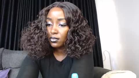 darktanqueen online show from 15, 6, 2026