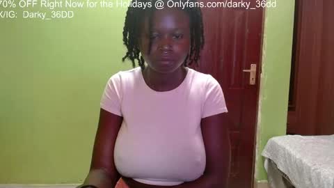 Snapshot of darky_36dd chatting on 5, 6, 2026 exclusive sexual content -- IGTwitterX darky 32dd online show from 5, 6, 2026