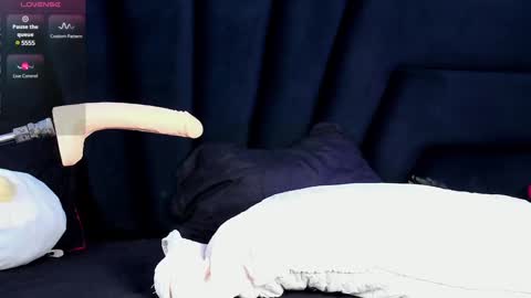 Snapshot of darkydolly_ chatting on 5, 12, 2024 Dolly  OnlyFans sickdollyx online show from 5, 12, 2024