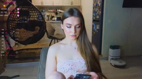 Darlina online show from 4, 11, 2025