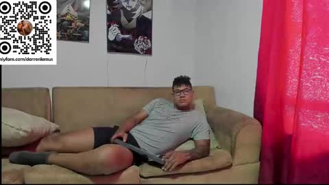 Snapshot of darren_lemus chatting on 29, 9, 2025 Darren lemus online show from 29, 9, 2025