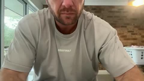 Snapshot of dartanian0001 chatting on 28, 10, 2025 dartanian0001 online show from 28, 10, 2025