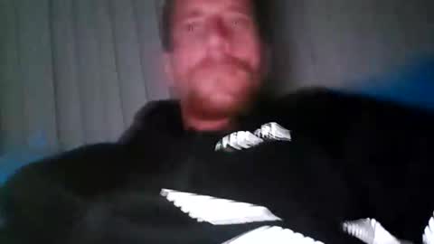 Snapshot of darts921 chatting on 25, 4, 2026 James online show from 25, 4, 2026
