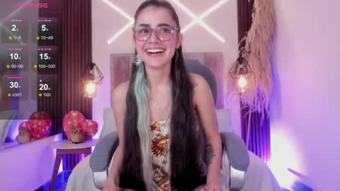 dasha_rodriguez online show from 13, 5, 2026