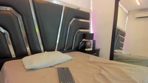 Snapshot of dashafoxxx chatting on 30, 12, 2024 Dasha Foxxx online show from 30, 12, 2024