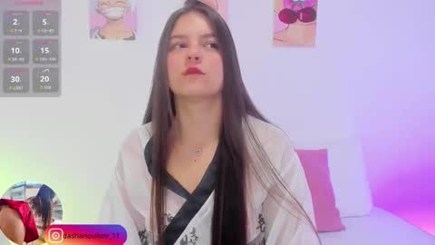 Snapshot of dashanovikov chatting on 15, 10, 2025 Dasha  online show from 15, 10, 2025