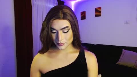 Snapshot of dashly_queen1 chatting on 4, 7, 2026 dashly_queen1 online show from 4, 7, 2026