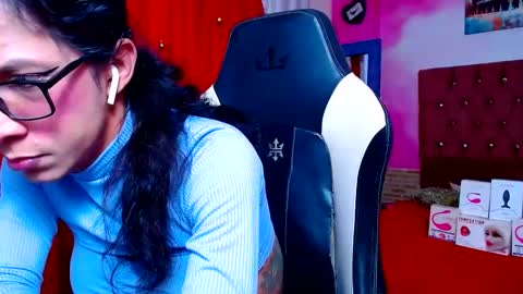 Snapshot of daslytsroze chatting on 24, 1, 2025 Dasly online show from 24, 1, 2025