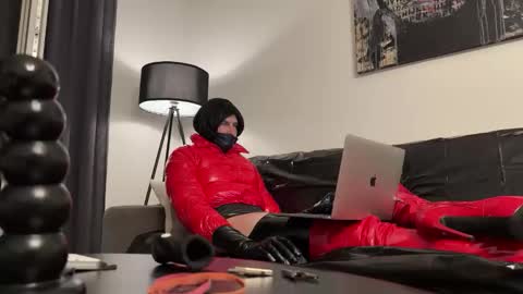 Snapshot of dastin85 chatting on 15, 9, 2025 Sissy painslut online show from 15, 9, 2025