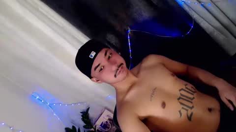 Snapshot of dave_cummers chatting on 13, 4, 2026 DAVE online show from 13, 4, 2026