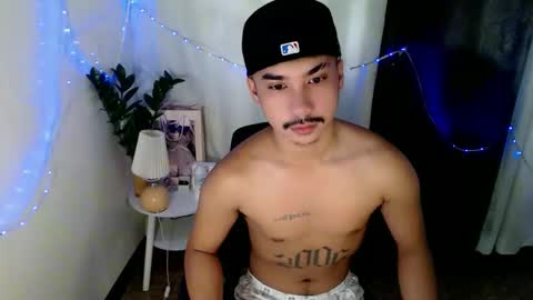 Snapshot of dave_cummers chatting on 17, 4, 2026 DAVE online show from 17, 4, 2026