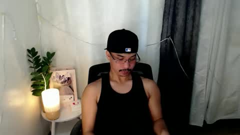 Snapshot of dave_cummers chatting on 25, 4, 2026 DAVE online show from 25, 4, 2026