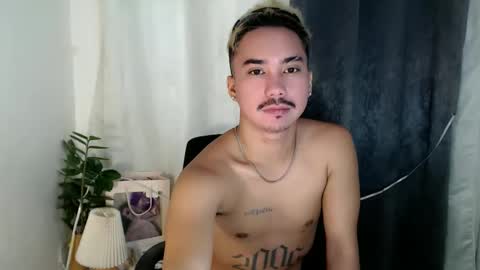 Snapshot of dave_cummers chatting on 29, 5, 2026 DAVE online show from 29, 5, 2026