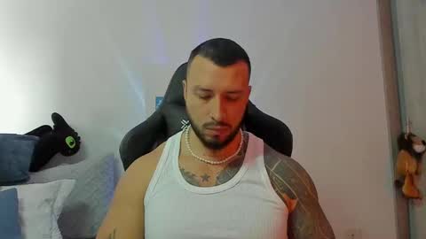 Snapshot of dave_max93 chatting on 1, 10, 2025 DAVE MAX online show from 1, 10, 2025