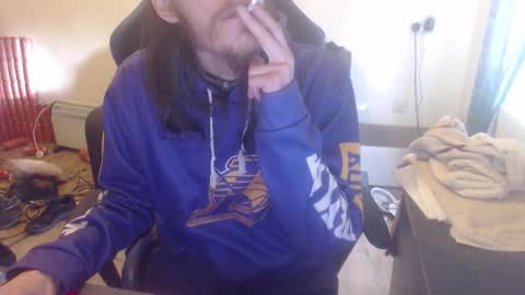 Snapshot of daver281197 chatting on 22, 12, 2025 dave online show from 22, 12, 2025