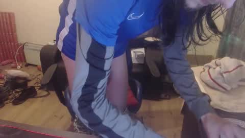 Snapshot of daver281197 chatting on 23, 12, 2025 dave online show from 23, 12, 2025