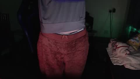 Snapshot of daver281197 chatting on 1, 2, 2026 dave online show from 1, 2, 2026