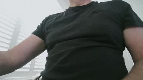 davesu12345 online show from 23, 3, 2026