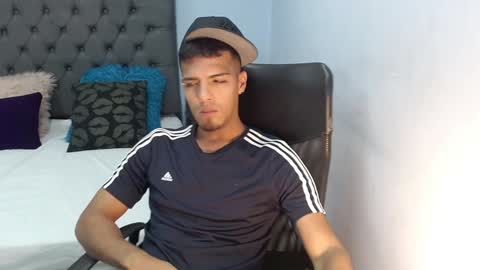 Snapshot of david_bandercock chatting on 15, 12, 2024 david_bandercock online show from 15, 12, 2024