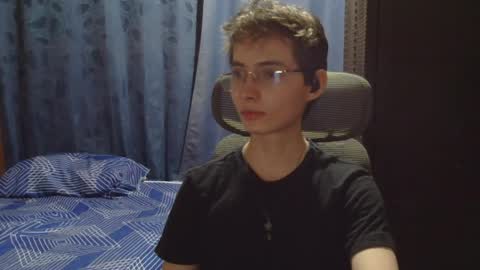 Snapshot of david_colombian chatting on 22, 5, 2026 ProgrammerBoy online show from 22, 5, 2026
