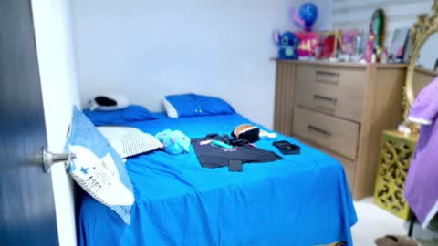 david_hot44 online show from 9, 11, 2025