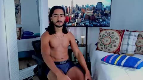 Hey im David that loves to explore and speak their fantasies. Very open talktative and nice. Feel free to chat with me online show from 26, 2, 2026