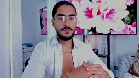 Hey im David that loves to explore and speak their fantasies. Very open talktative and nice. Feel free to chat with me online show from 10, 5, 2026
