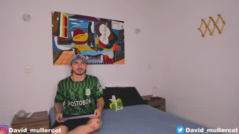 Snapshot of david_muller_ chatting on 14, 12, 2024 David online show from 14, 12, 2024