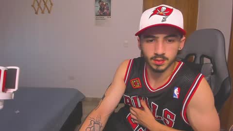 Snapshot of david_muller_ chatting on 17, 1, 2025 David online show from 17, 1, 2025