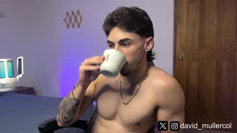 Snapshot of david_muller_ chatting on 8, 2, 2025 David online show from 8, 2, 2025