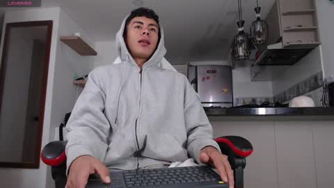 Snapshot of david_savage_ chatting on 13, 10, 2025 david online show from 13, 10, 2025