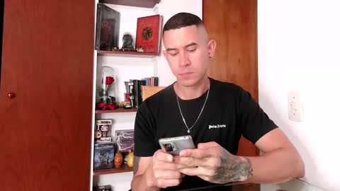  -- David Stark --  online show from 28, 2, 2025