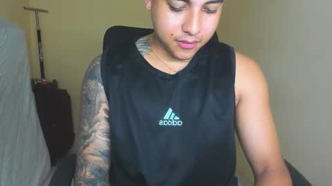 Snapshot of davidlenonn_ chatting on 26, 9, 2025 Lennon online show from 26, 9, 2025