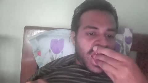 Snapshot of davidvishu975 chatting on 7, 5, 2026 Dude97 online show from 7, 5, 2026