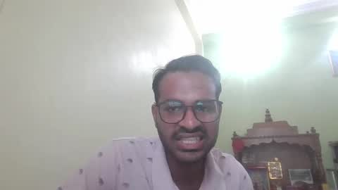Snapshot of davidvishu975 chatting on 11, 5, 2026 Dude97 online show from 11, 5, 2026