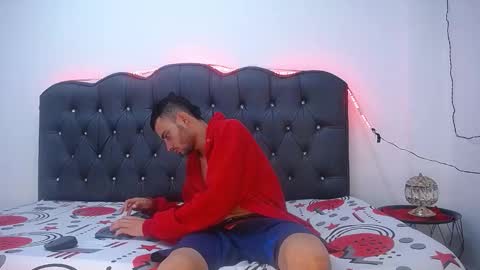Snapshot of daviid_457 chatting on 18, 10, 2025 David online show from 18, 10, 2025