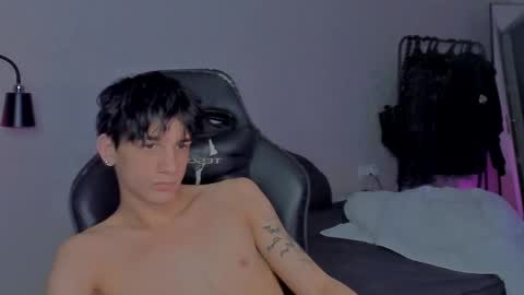 davis online show from 27, 1, 2025