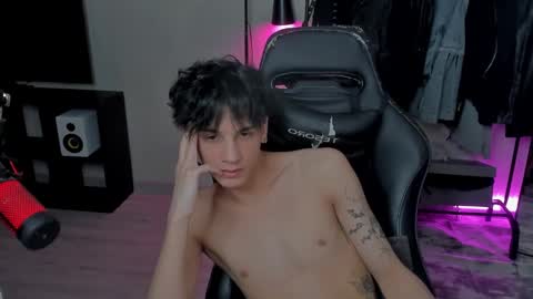 davis online show from 16, 2, 2025