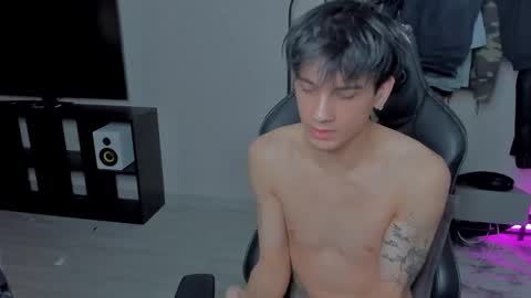 davis online show from 11, 3, 2025