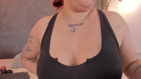 Snapshot of dawa_angels chatting on 29, 11, 2025 DAWA ANGELS online show from 29, 11, 2025