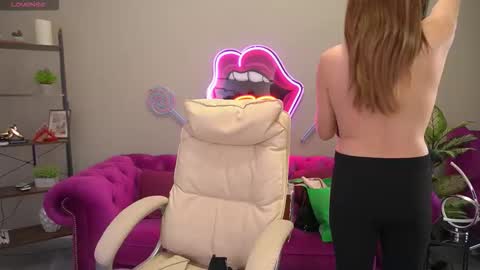 DawnGwin      Sasha online show from 16, 3, 2026