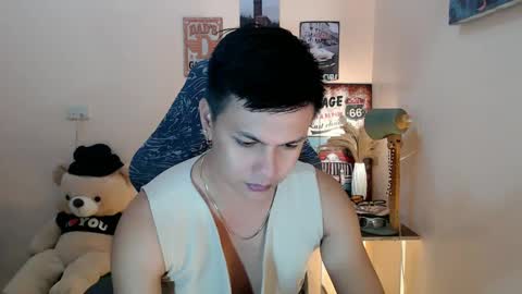 Snapshot of dax_x chatting on 2, 1, 2025 JC LOVER BOY online show from 2, 1, 2025