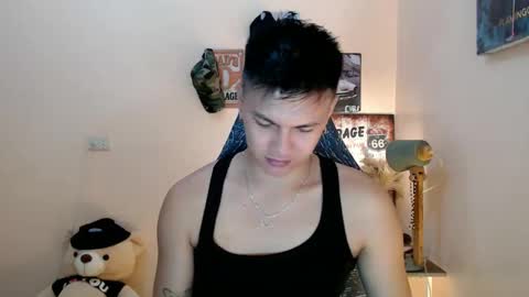 Snapshot of dax_x chatting on 25, 1, 2025 JC LOVER BOY online show from 25, 1, 2025