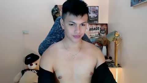 Snapshot of dax_x chatting on 28, 1, 2025 JC LOVER BOY online show from 28, 1, 2025