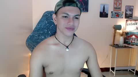 Snapshot of dax_x chatting on 27, 2, 2025 JC LOVER BOY online show from 27, 2, 2025