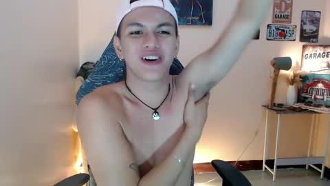 Snapshot of dax_x chatting on 27, 2, 2025 JC LOVER BOY online show from 27, 2, 2025