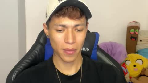 Snapshot of daxonreyy_ chatting on 3, 3, 2026 Daxon online show from 3, 3, 2026