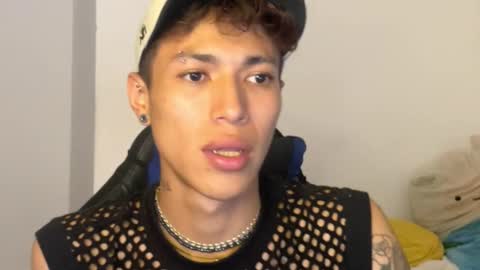 Snapshot of daxonreyy_ chatting on 5, 3, 2026 Daxon online show from 5, 3, 2026