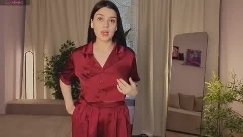 day_one_darling online show from 31, 10, 2025